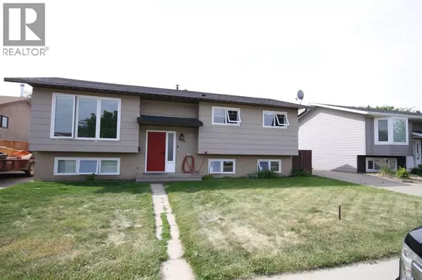 4634 60 Ave, Taber, AB T1G1E1