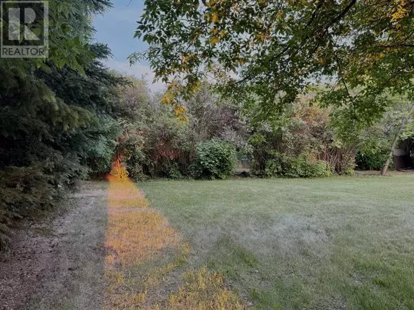 Lacombe, AB T4L2W3,4621 46 Street