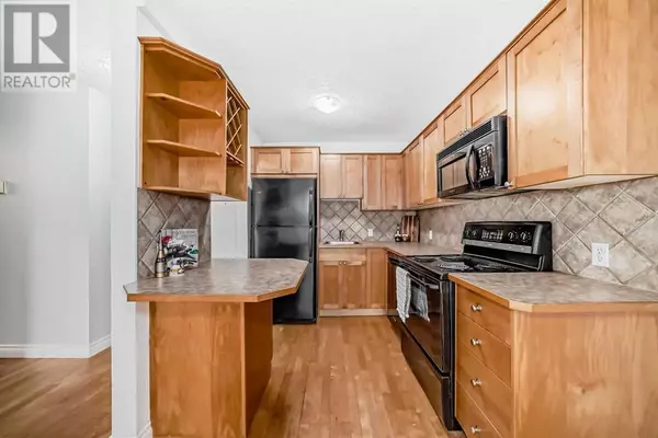 Calgary, AB T2T0G9,301, 835 18 Avenue SW