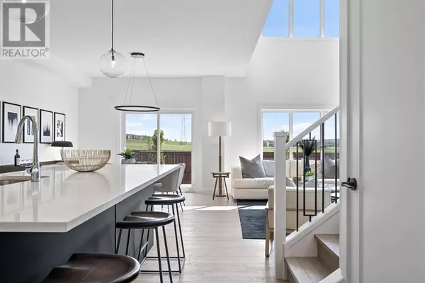 Calgary, AB T3P2L9,136 Carringvue Place NW