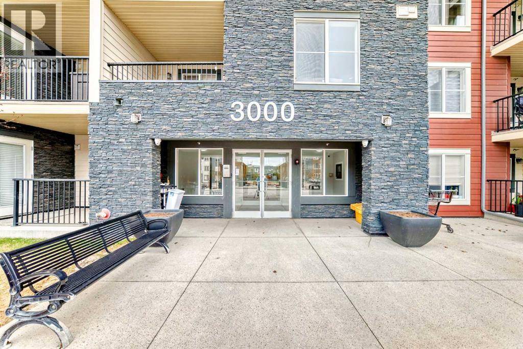 Calgary, AB T2X2B9,3211, 81 LEGACY Boulevard SE