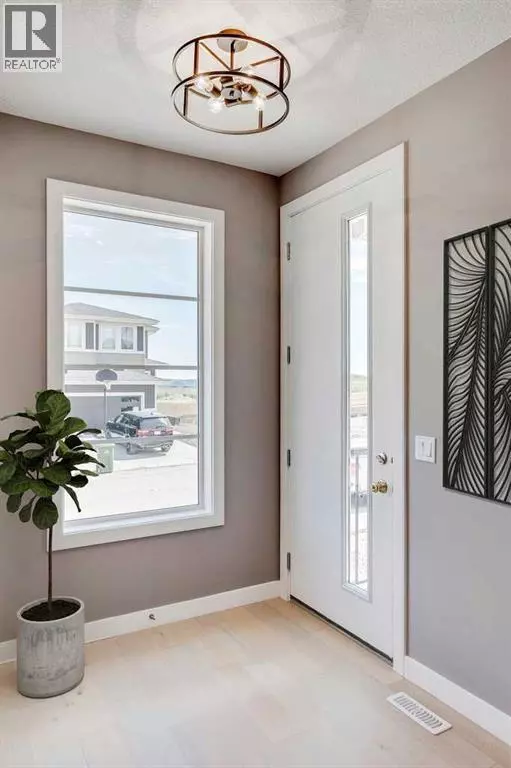 Cochrane, AB T4C1Y3,92 Sundown Crescent