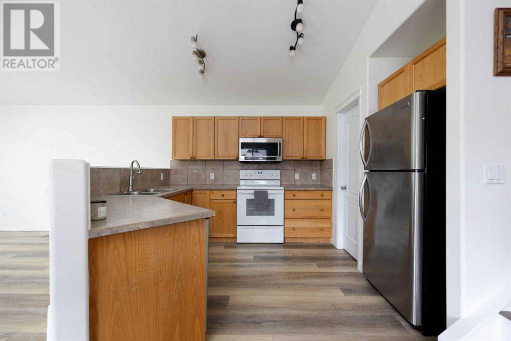 Fort Mcmurray, AB T9K0A7,374 PLAMONDON Drive