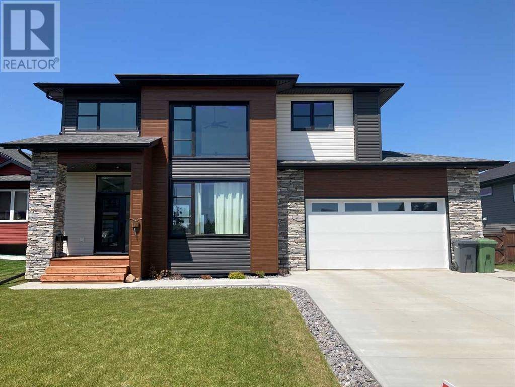 4918 58 Avenue, Rimbey, AB T0C2J0