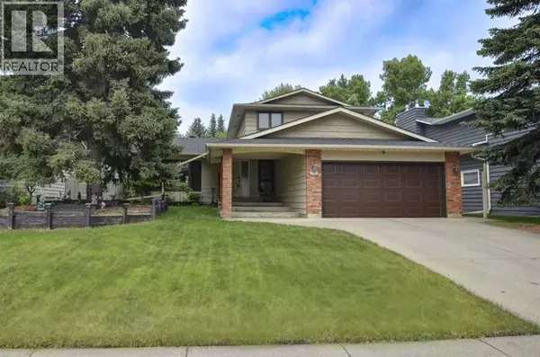 623 Lake Simcoe Close SE, Calgary, AB T2J5H7