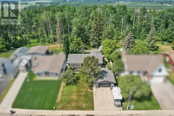 Whitecourt, AB T7S1E6,68 Baxter Crescent