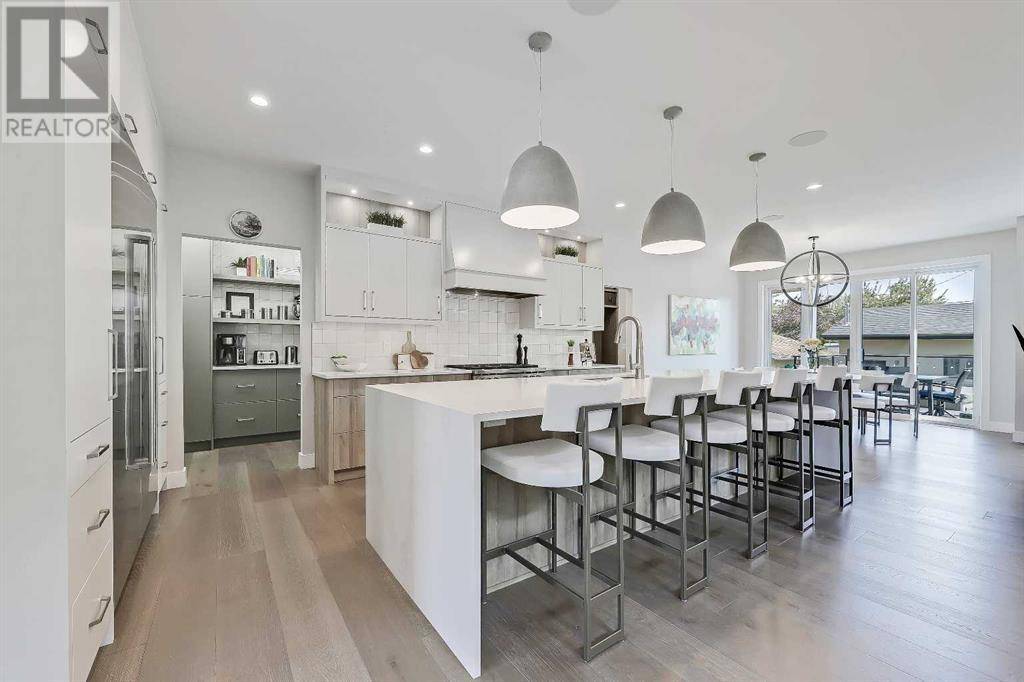 Calgary, AB T3E2E7,2024 27 Street SW