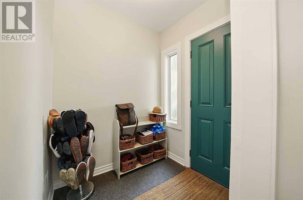 Red Deer, AB T4N1Y9,4118 50A Street