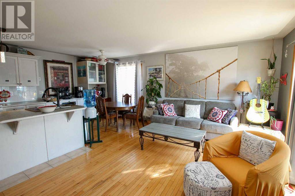 Sylvan Lake, AB T4S1L1,1, 4622 44 Street