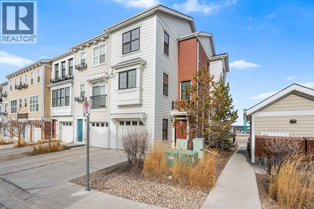 Calgary, AB T3R0T9,202 Nolanfield Villas NW