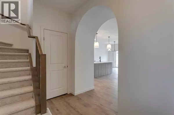 Airdrie, AB T4B5M6,807 Bayview Terrace SW