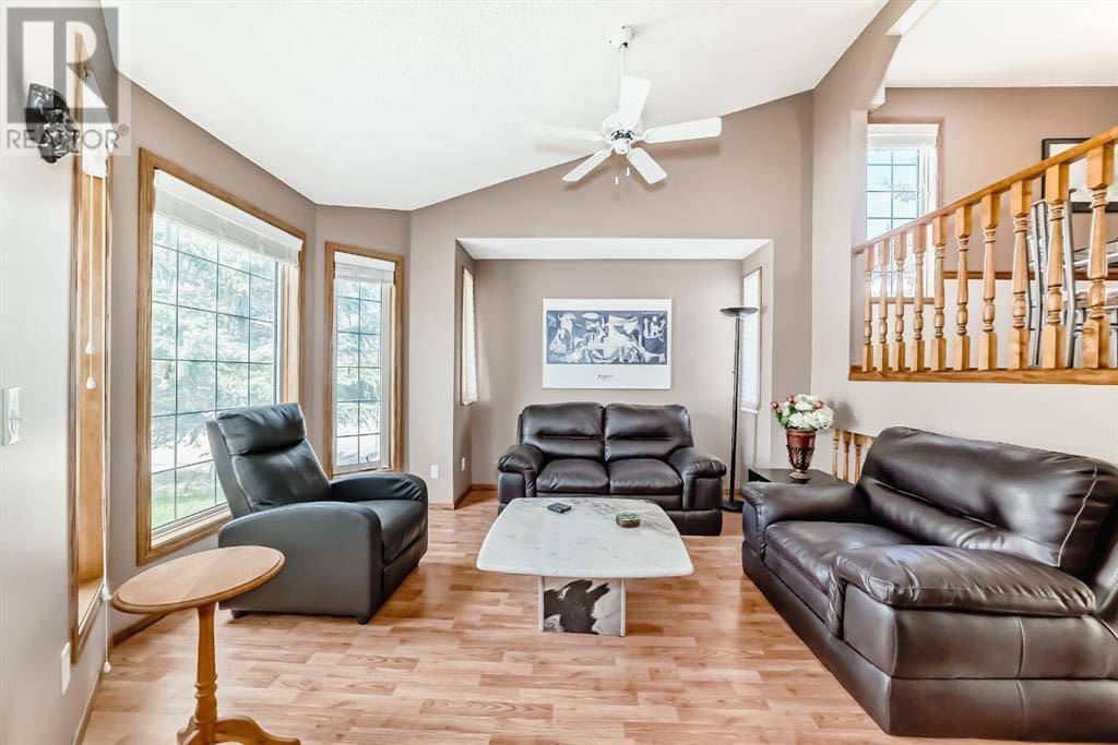 Calgary, AB T3K4L6,966 Harvest Hills Drive NE