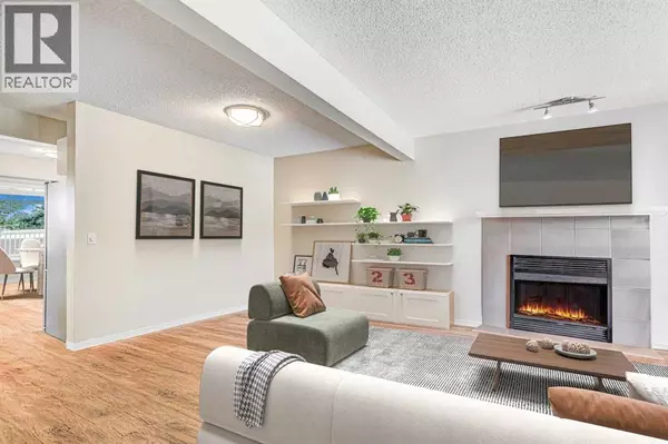 Calgary, AB T3H3H2,211 Christie Park Mews SW