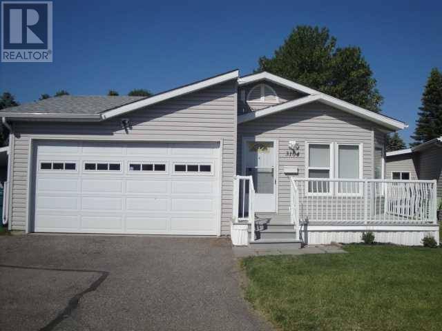 3104 31 Street S, Lethbridge, AB T1K6T1