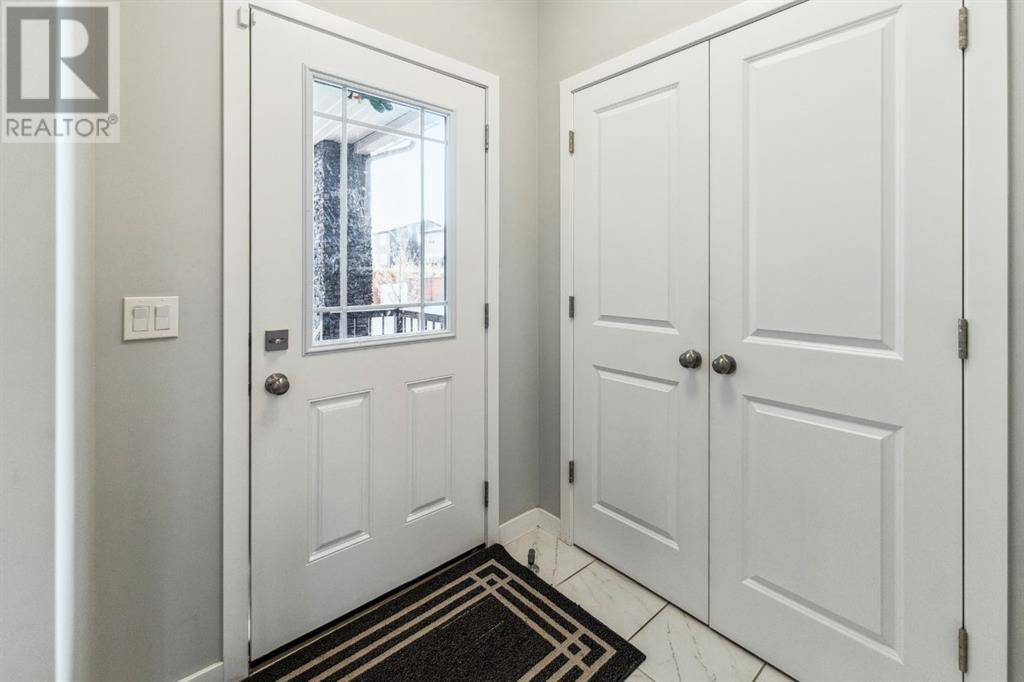 Airdrie, AB T4B4V9,428 Chinook Gate Square