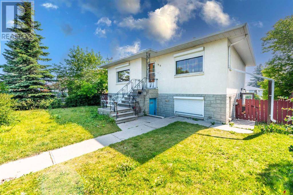 Calgary, AB T2B0Z3,1826 38 Street SE
