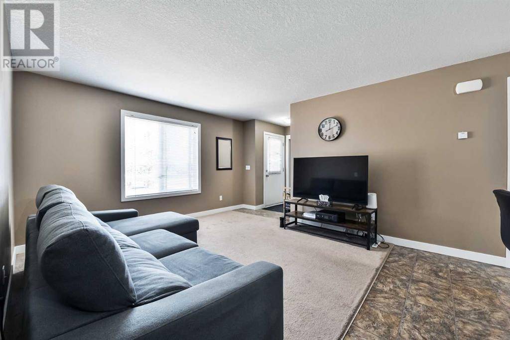 Airdrie, AB T4B3S5,13105, 2781 Chinook Winds Drive SW