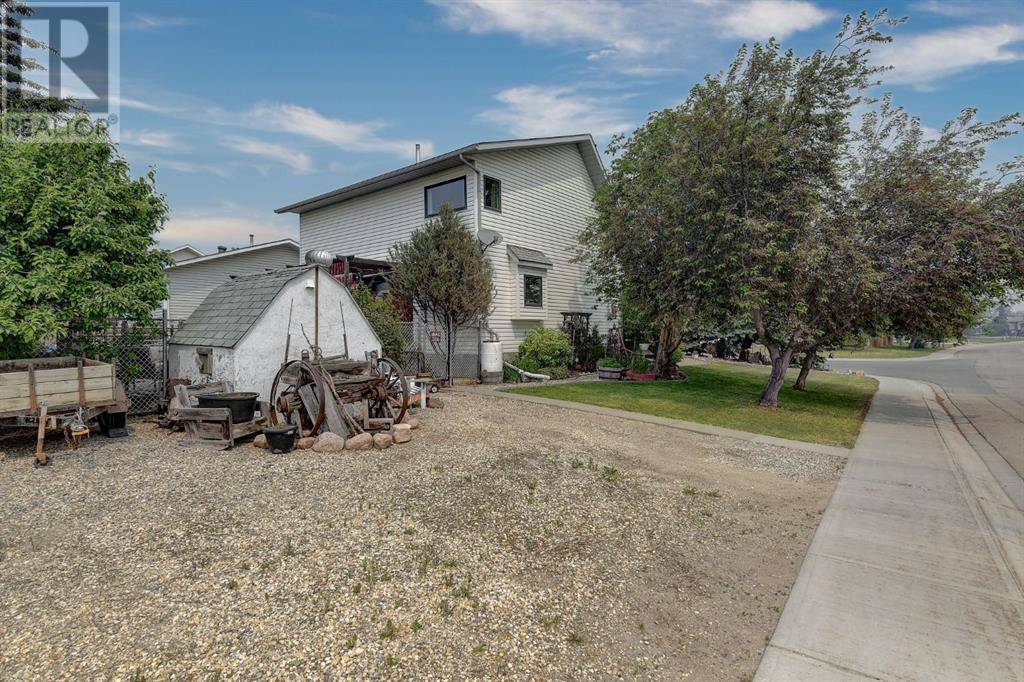 Grande Prairie, AB T8W2A3,8002 103 Street