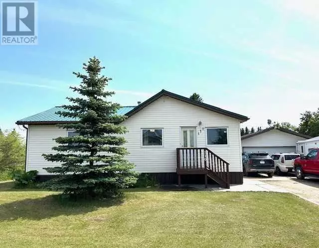 Rural, SK S0M1A0,110 2 Street NW