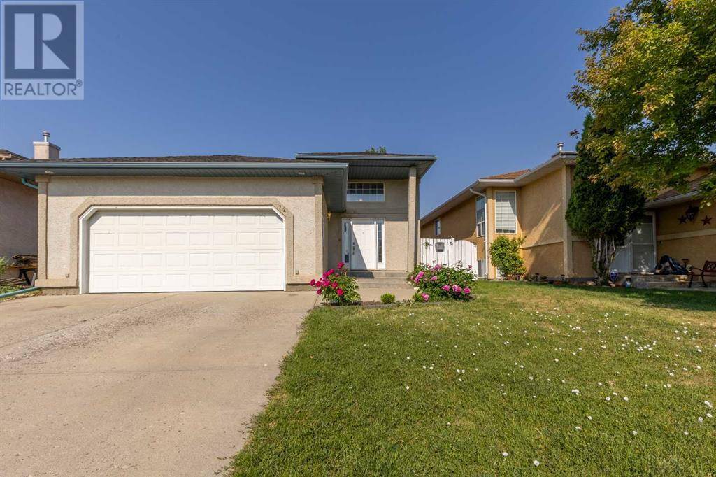 72 Mt Rundle Boulevard W, Lethbridge, AB T1K7J2