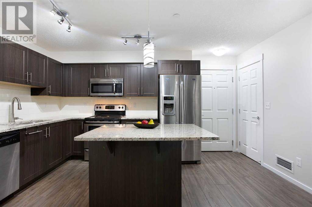 Calgary, AB T2Z5C9,2105, 99 Copperstone Park SE