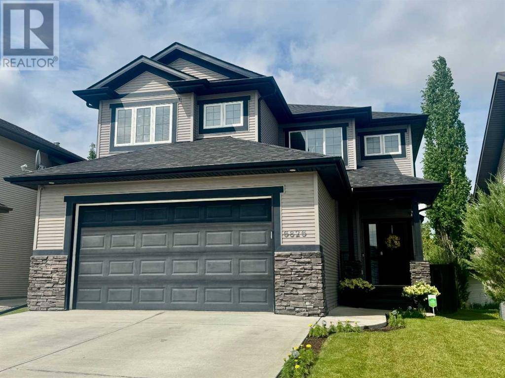 6826 59 Street Close, Rocky Mountain House, AB T4T1V9