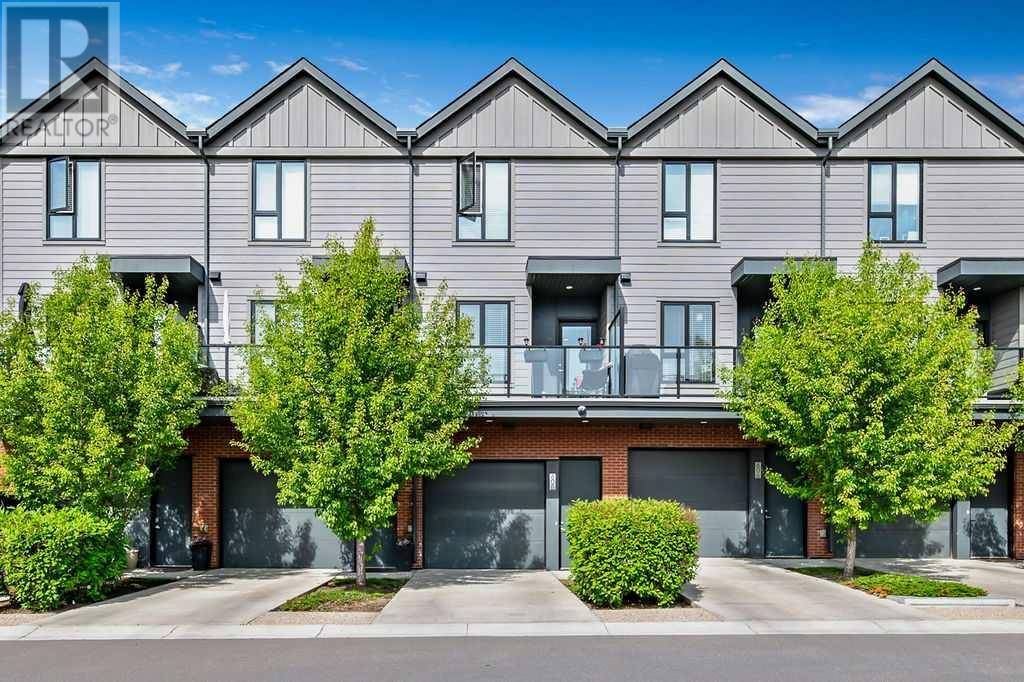 608 Drake Landing Wynd, Okotoks, AB T1S5R1