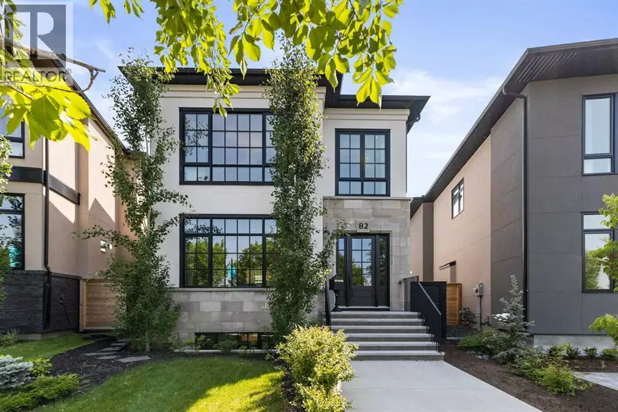 82 Valour Circle SW, Calgary, AB T3E7B6