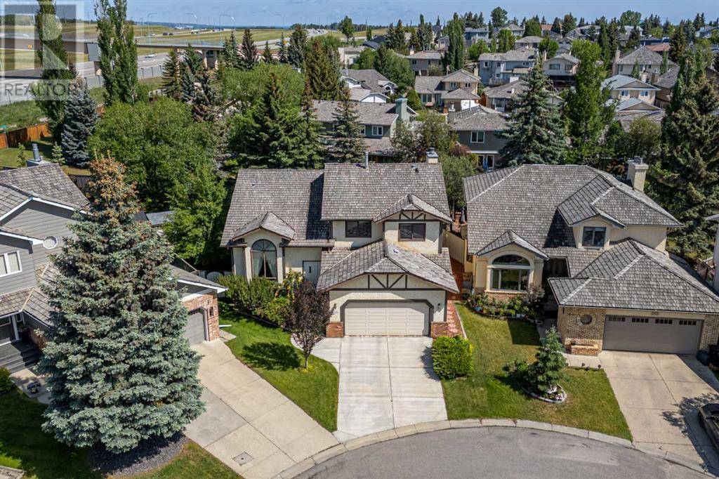 Calgary, AB T2W6A9,317 Woodbriar Place SW
