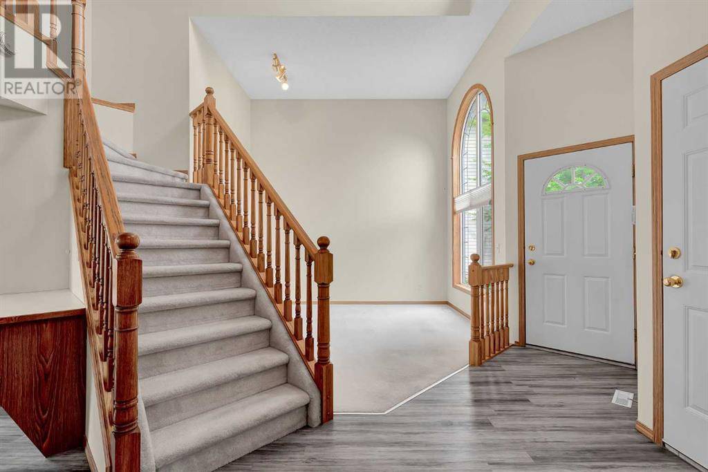 Calgary, AB T2Y3H7,172 Somercrest Close SW