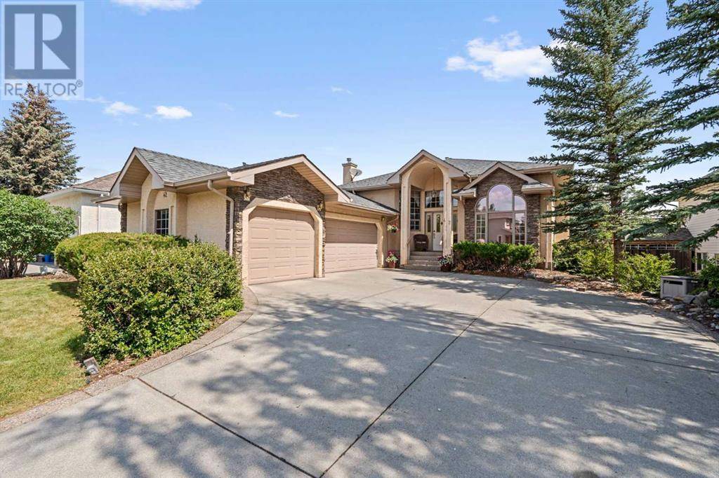 42 Bow Meadows Drive, Cochrane, AB T4C1N1
