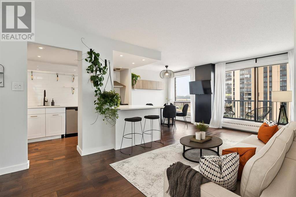 702, 1334 14 Avenue SW, Calgary, AB T3C0W2