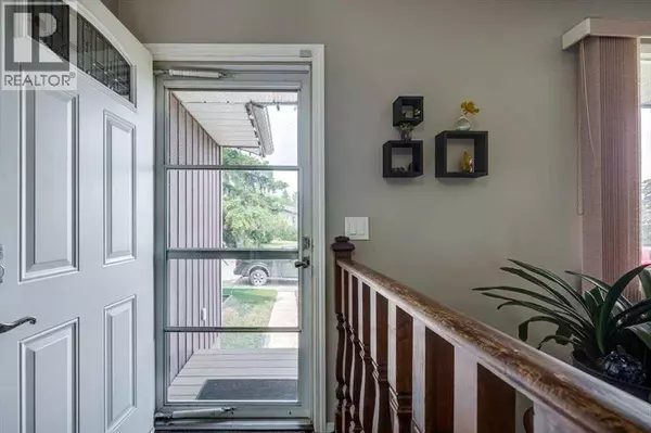 Penhold, AB T0M1R0,20 Larne Place