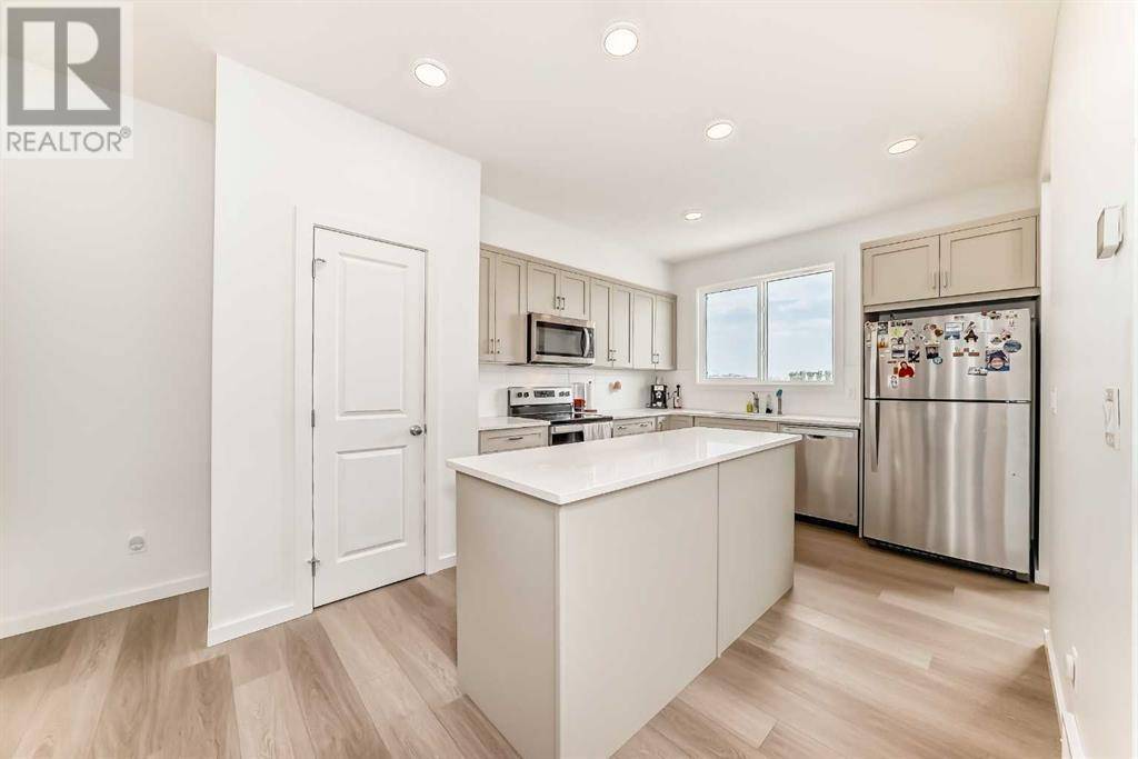 Calgary, AB T2X5T4,200 Belmont Way SW