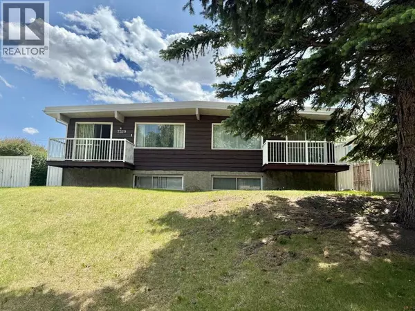 Calgary, AB T2K4K3,7331 & 7329 Huntertown Crescent NW