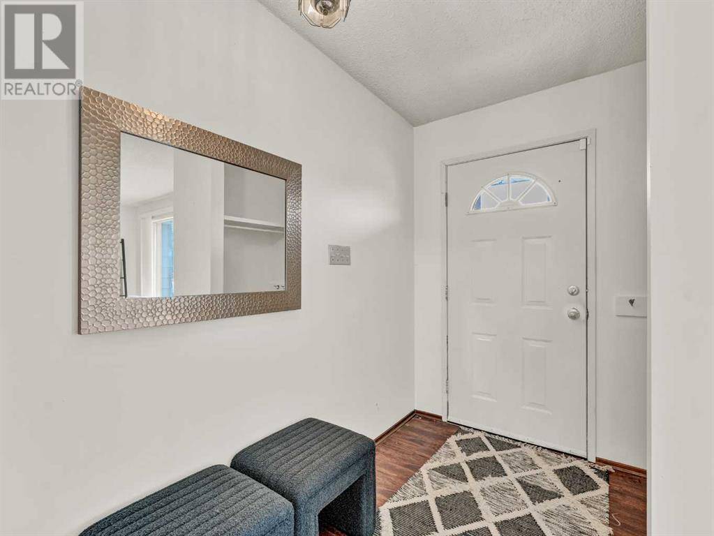 Medicine Hat, AB T1B1N7,219 Ross Glen Drive SE