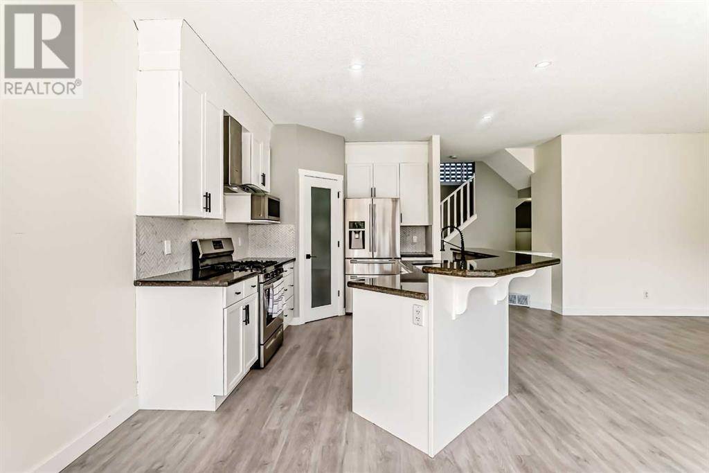 Calgary, AB T2Z0G9,301 Brightonstone Green SE