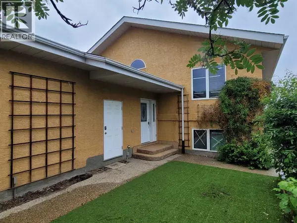 10606 90 Street, Peace River, AB T8S1P1