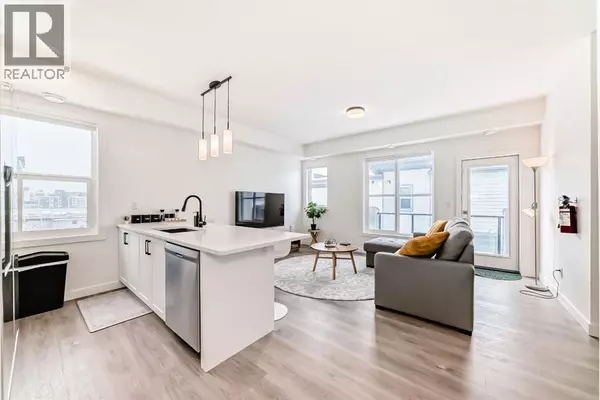 Calgary, AB T3H6H5,129, 2117 81 Street SW