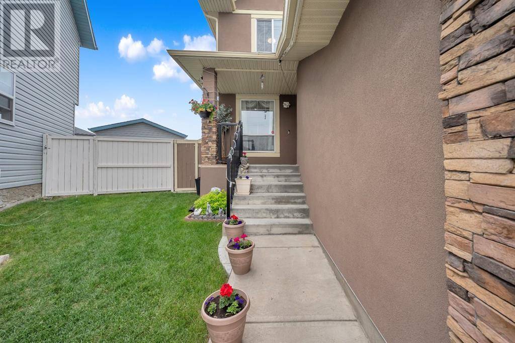 Calgary, AB T3J4R1,119 Taracove Estate Drive NE