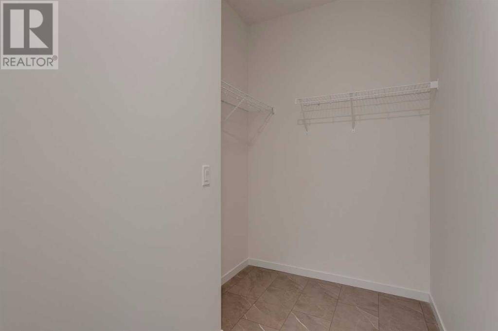 Airdrie, AB T4B3N8,1425 Bayview Point SW