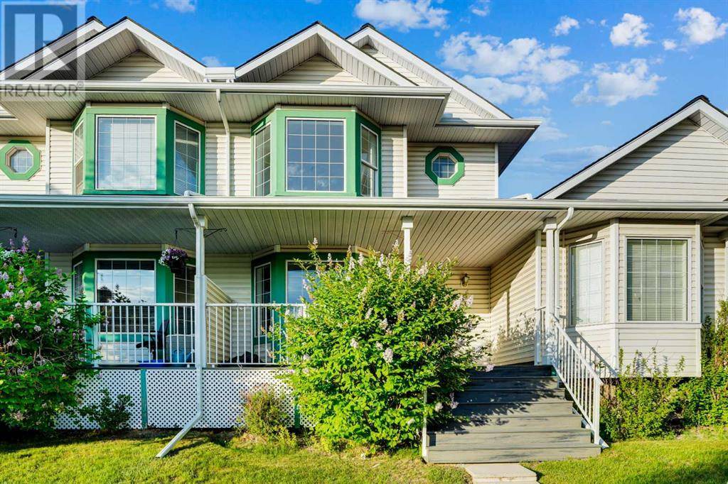 28 Martin Crossing Court NE, Calgary, AB T3J4N7