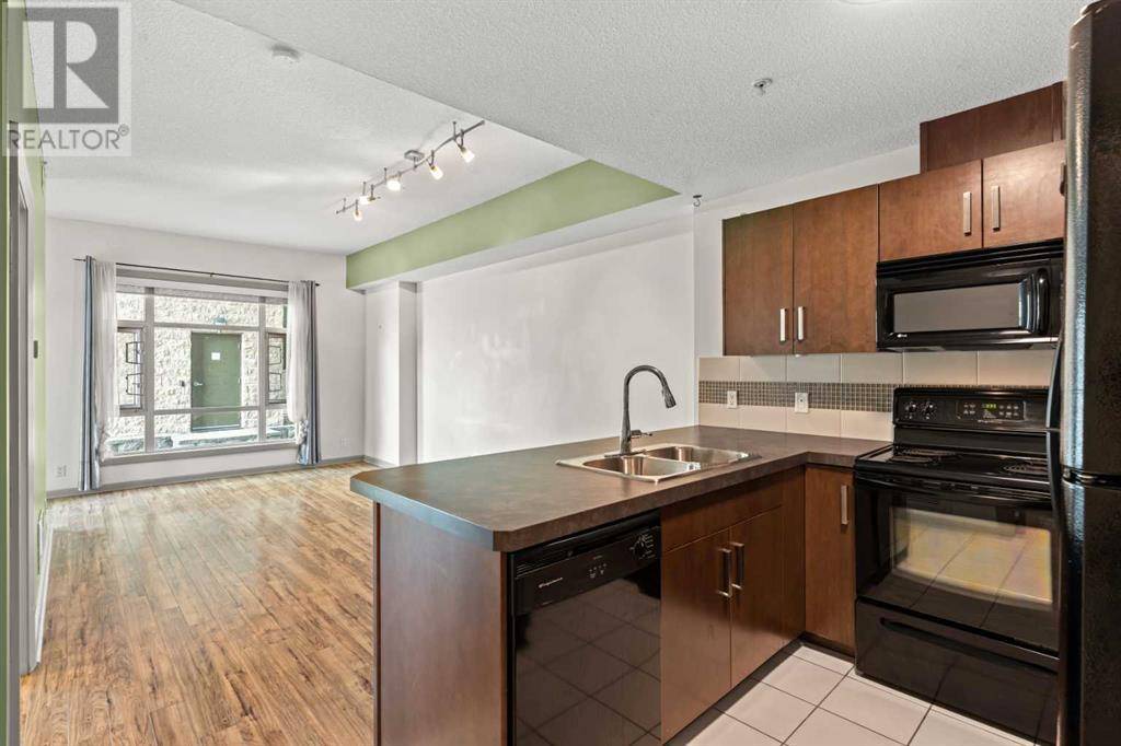 Calgary, AB T2G0B5,202, 210 15 Avenue
