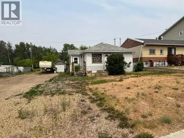 9702 94 Avenue, Peace River, AB T8S1J1