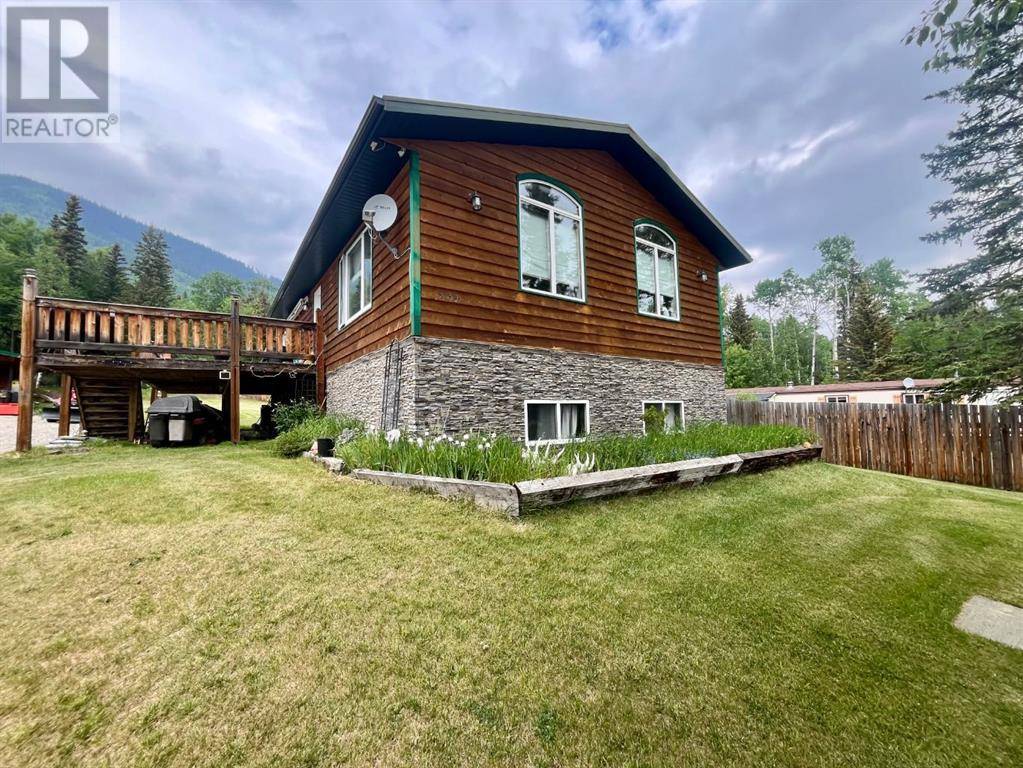 5134 Blue Diamond Crescent, Brule, AB T0E0C0