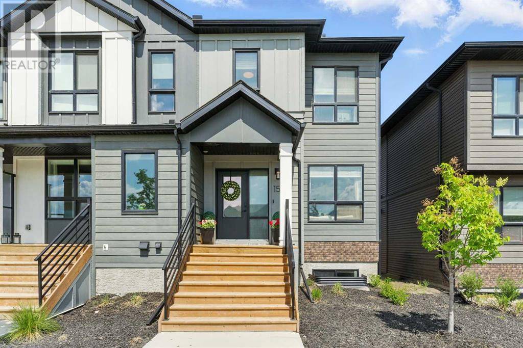 15 Silverton Glen Green SW, Calgary, AB T2X5B7