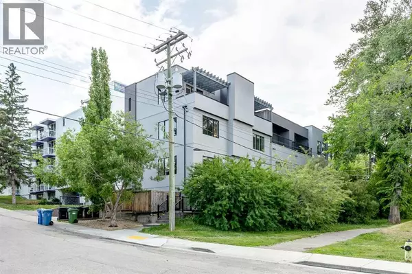 1, 2101 17 Street SW, Calgary, AB T2T4M5