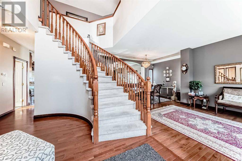 Calgary, AB t3j3t8,253 Coral Shores Cape NE