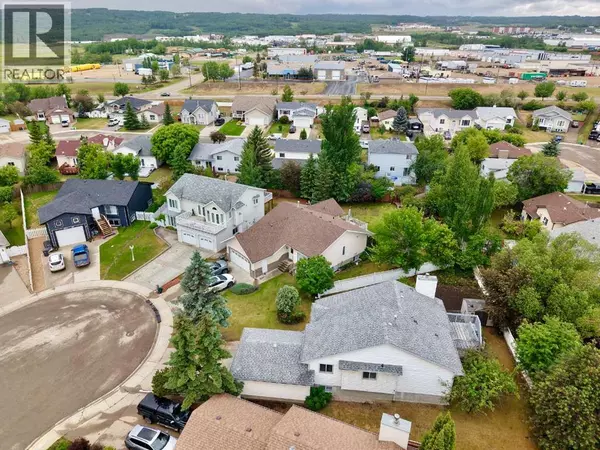 Peace River, AB T8S1M9,8106 105 Avenue