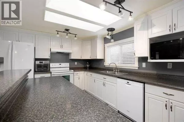 Fort Mcmurray, AB T9H5K5,161 Mustang Road